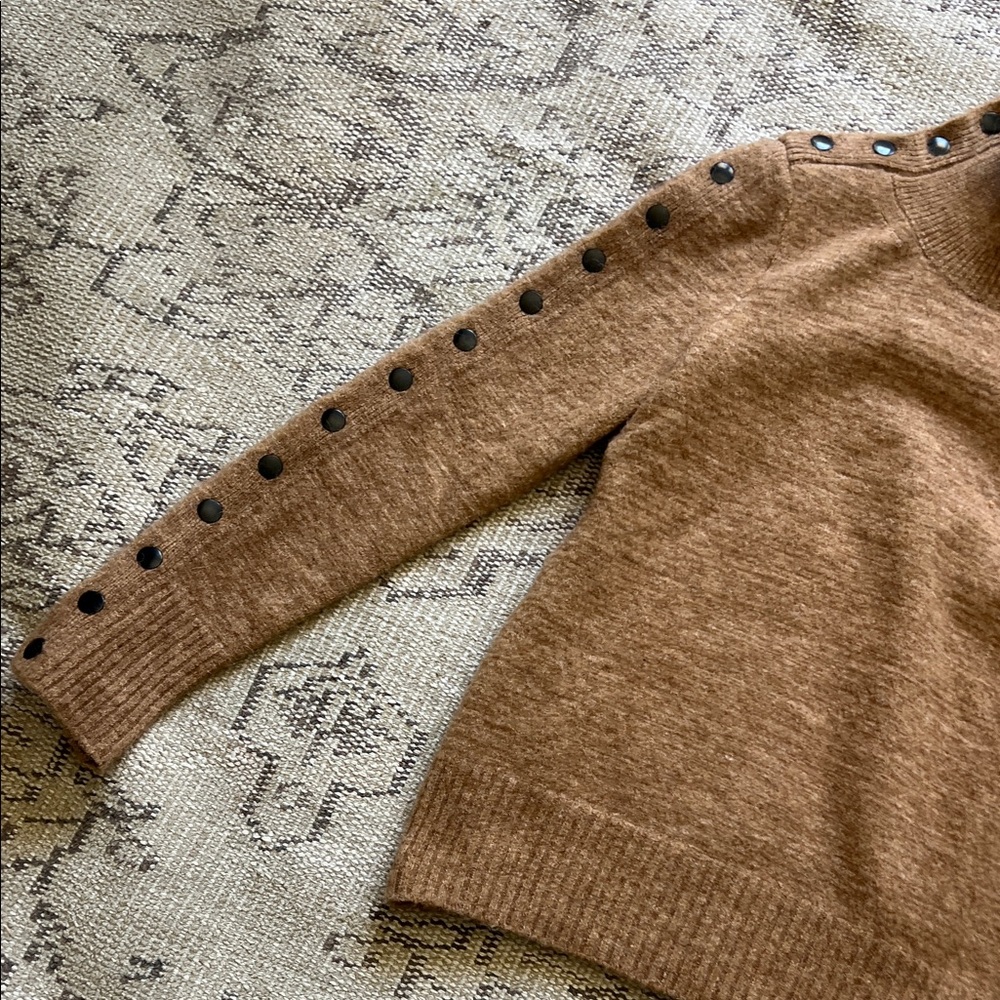 Isabel Marant Camel Button-Trim Turtleneck Sweater - Picture 4 of 8